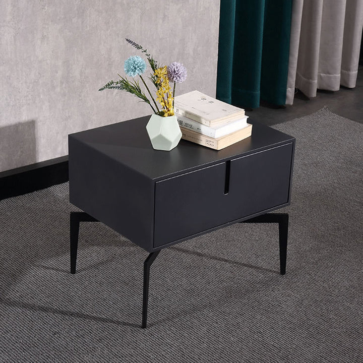 Moderner minimalistischer quadratischer dunkelgrauer Nachttisch mit 1 Schublade für das Schlafzimmer 