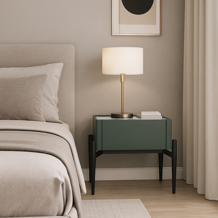 Moderna mesita de noche de lujo verde oscuro de 1 cajón: mesa auxiliar de alta gama con patas de estilete para dormitorio 