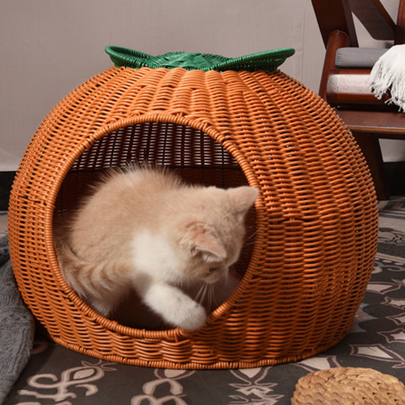 Lit pour chat tissé à la main en faux rotin en PP/PE, tissu velours, forme ronde orange, style contemporain et créatif, pour chambre et salon 