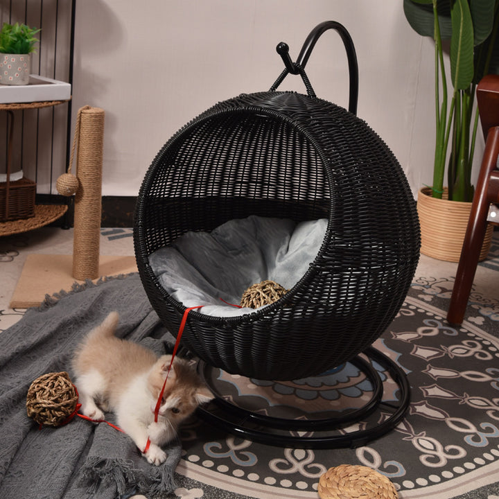 Lit pour chat suspendu en panier rond bohème contemporain en PP/PE aspect rotin, fer, tressé à la main, pour chambre à coucher 