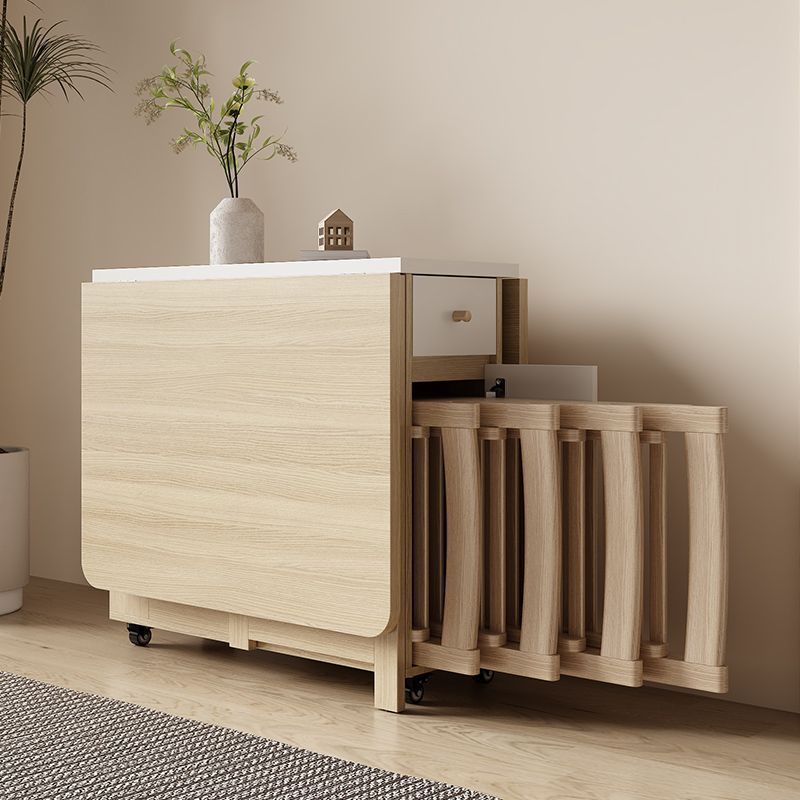 Zeitgenössisches skandinavisches rechteckiges Gummibaumholz Massivholz MDF klappbares Schreibtisch- und Stuhl-Set mit 1 Schublade für Wohnzimmer und Esszimmer 