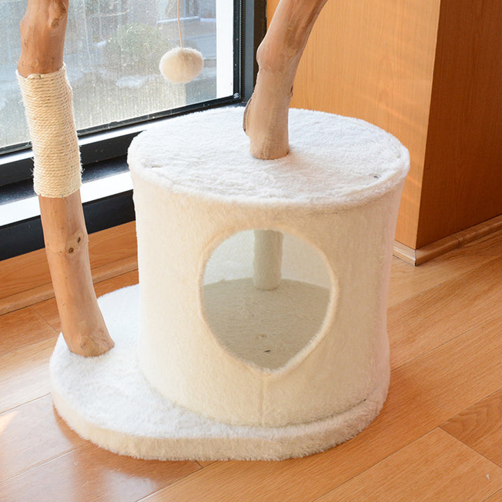 Zeitgenössischer skandinavischer runder natürlicher Fruchtholz-Spanplatten-Samtstoff-Sisal-Kratzbaum 3-stufig für das Wohnzimmer 