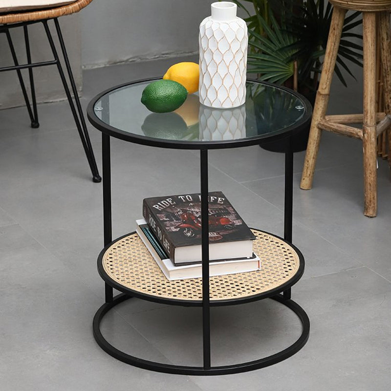 Moderner minimalistischer runder Glastisch: Natürlicher indonesischer Rattan &amp; handgewebt - 2-stufiger Beistelltisch für das Wohnzimmer 