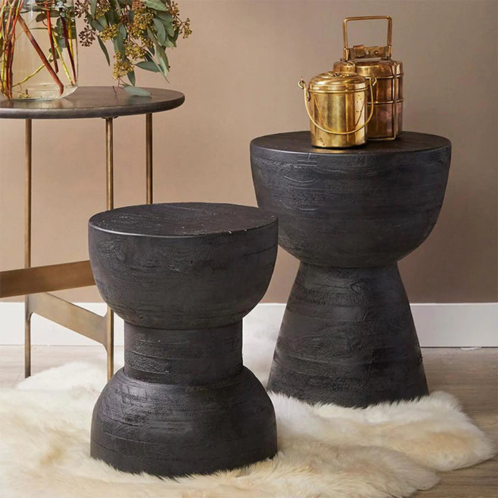 Table d'appoint ronde scandinave contemporaine : design en sablier - table d'appoint noire Art déco pour salon 