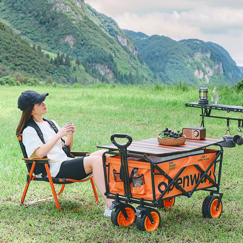 Moderner minimalistischer rechteckiger Campingwagen aus Kohlenstoffstahl mit Oxford-Stoff, faltbar für den Außenbereich 
