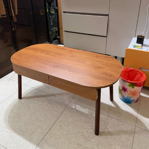 Zeitgenössischer skandinavischer rechteckiger mehrschichtiger Massivholzplatten-Sperrholz-Schubladen-Buche-Beine-Couchtisch mit 2 Schubladen für das Wohnzimmer 