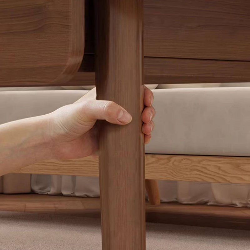 Zeitgenössischer skandinavischer rechteckiger mehrschichtiger Massivholzplatten-Sperrholz-Schubladen-Buche-Beine-Couchtisch mit 2 Schubladen für das Wohnzimmer 