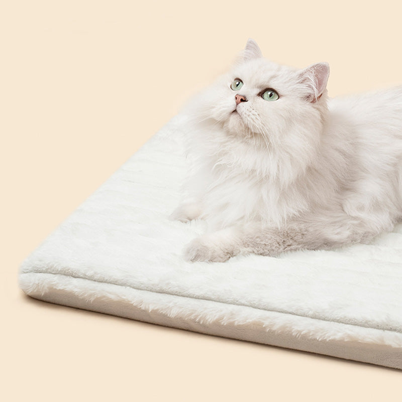 Contemporary Scandinavian Triangular Iron Velvet Fabric Foldable Cat Bed For Living Room &amp; Bedroom