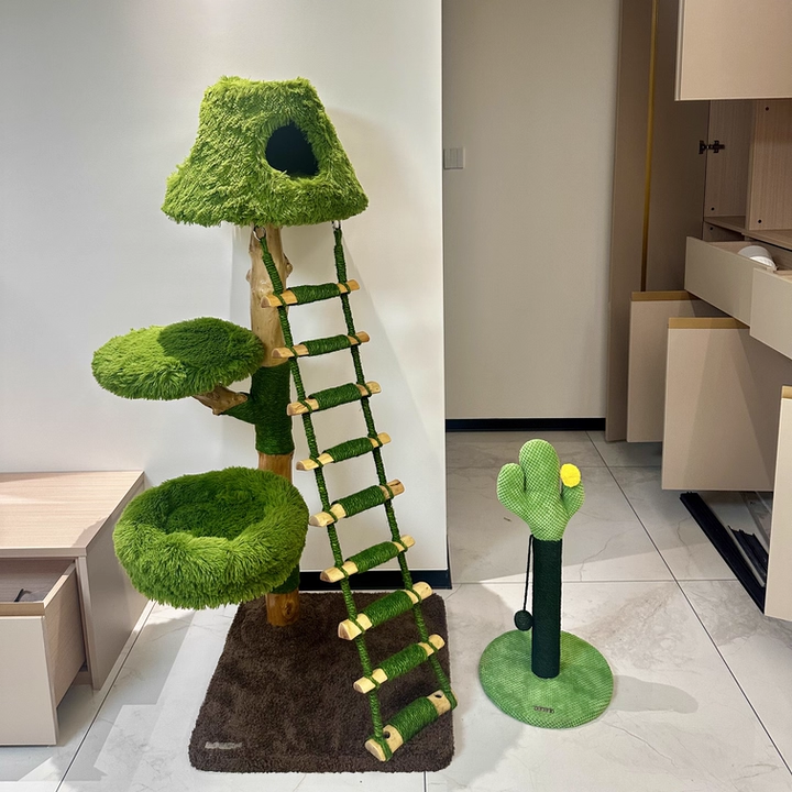 Arbre à chat contemporain créatif rond en panneau de particules en bois fruitier naturel, sisal et tissu velours, 4 niveaux pour salon 