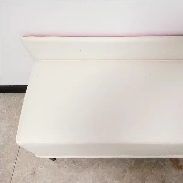 Banc à chaussures rectangulaire moderne minimaliste à plusieurs couches en contreplaqué de bois massif de haute qualité avec similicuir et acier pour entrées 