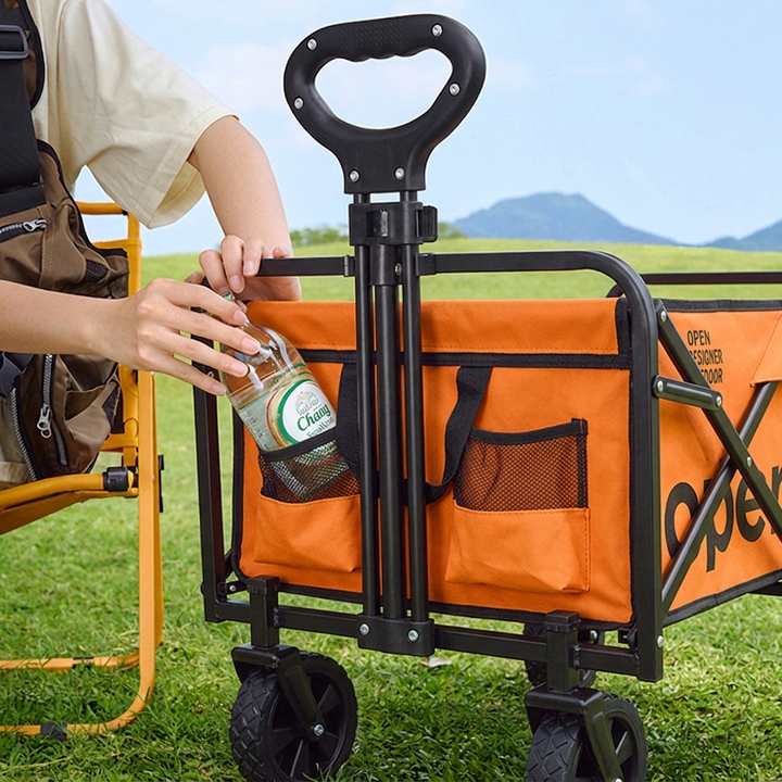 Chariot de camping pliable moderne, minimaliste, rectangulaire, en tissu Oxford, en acier au carbone et panneau de fibres à densité moyenne, pour l’extérieur 