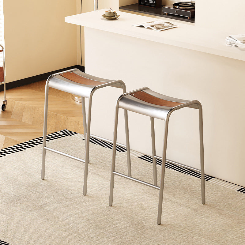 Modern Minimalist Curved Carbon Steel Multi-Layer Board Bar Stool For Dining Room