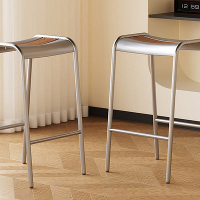 Modern Minimalist Curved Carbon Steel Multi-Layer Board Bar Stool For Dining Room