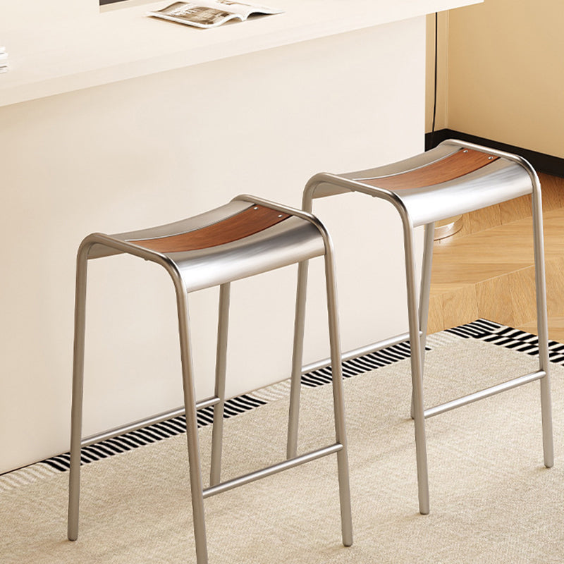 Modern Minimalist Curved Carbon Steel Multi-Layer Board Bar Stool For Dining Room