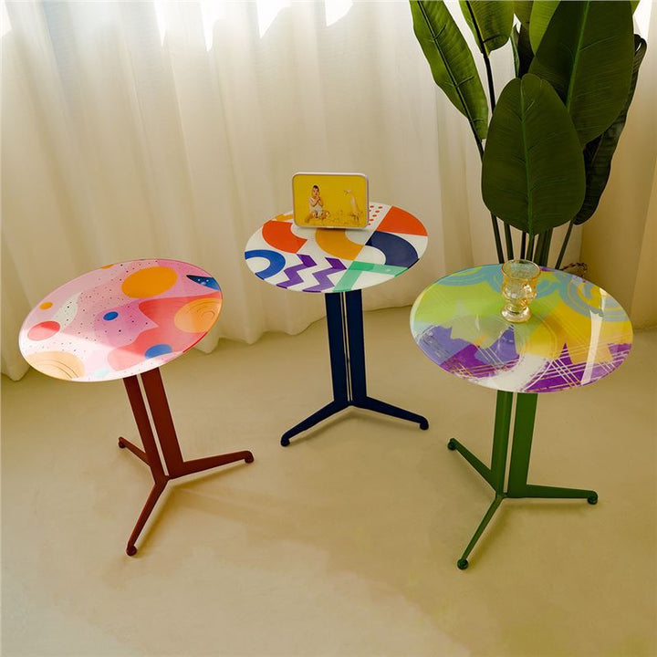 Modern Creative Round Carbon Steel Glass Side Table 3-Leg For Living Room