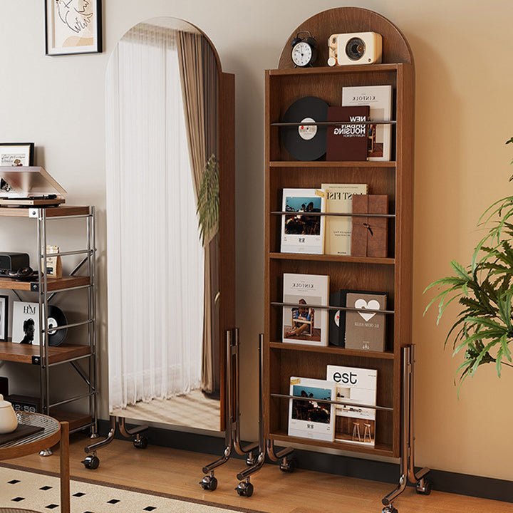 Zeitgenössisches nordisches Gummibaumholz Edelstahl Glas Ellipsen-Bücherregal 4-stufiger beweglicher Ganzkörperspiegel für das Wohnzimmer 
