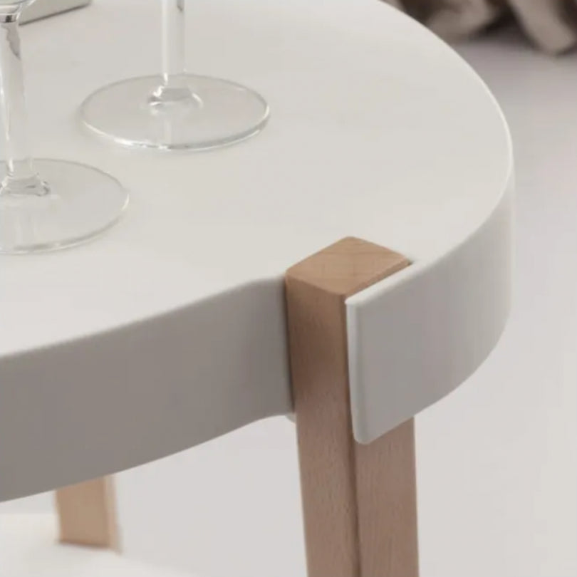 Contemporary White Round Table, Durable PP Tabletop &amp; Solid Beech Wood Legs End Table - Nordic Small Table Two Sizes Optional, Can Be Combined &amp; Matched For Layered Home Decor