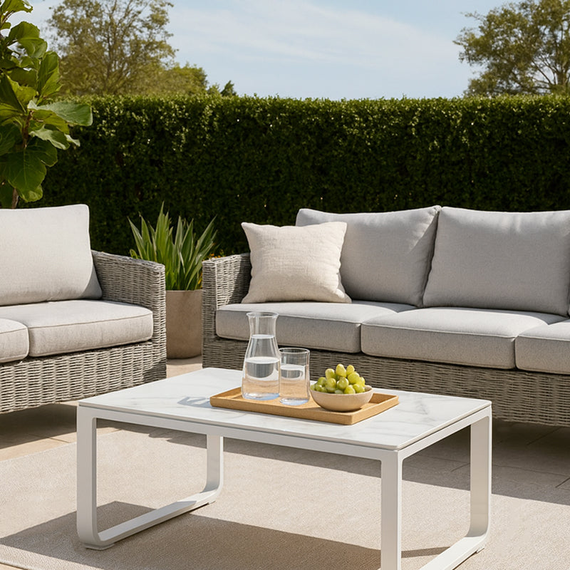 Rust-Resistant Rectangular Outdoor Coffee Table - 1-Tier Spacious Design For Balcony &amp; Garden