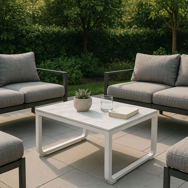 Rust-Resistant Rectangular Outdoor Coffee Table - 1-Tier Spacious Design For Balcony & Garden