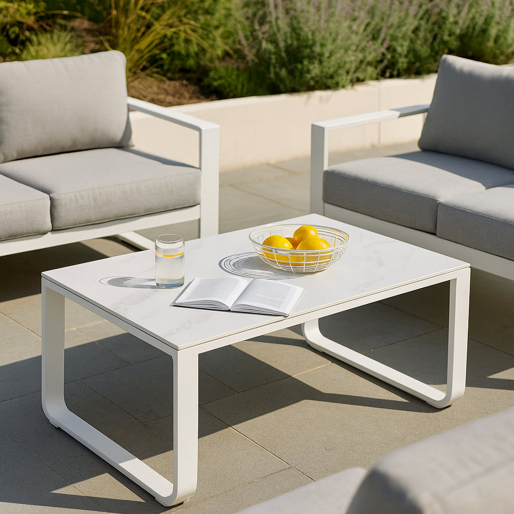 Rust-Resistant Rectangular Outdoor Coffee Table - 1-Tier Spacious Design For Balcony &amp; Garden