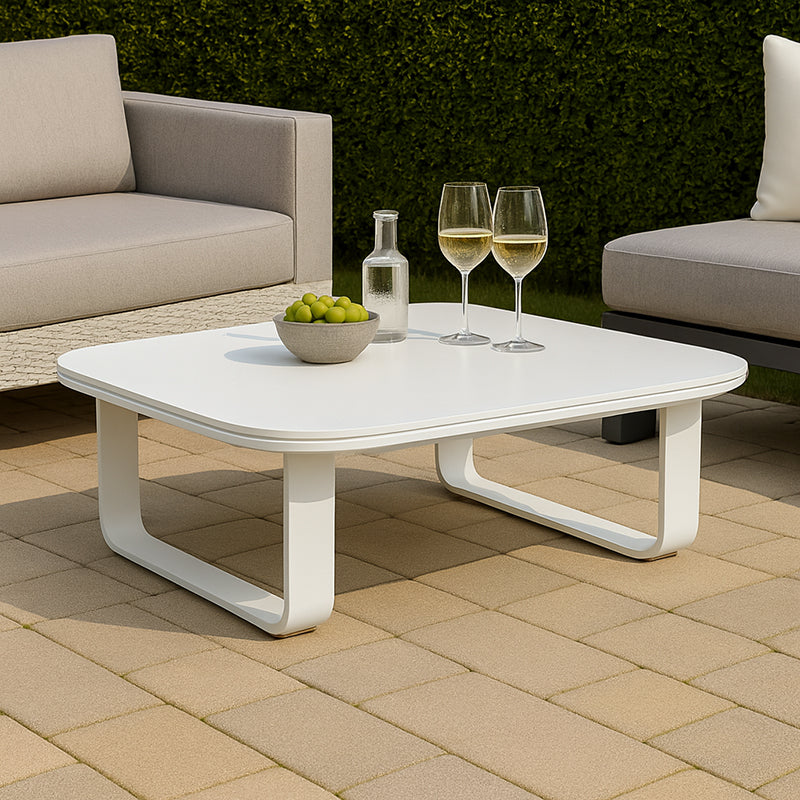 Sleek White Square Outdoor Coffee Table - 1-Tier Functional Design For Stylish Gardens & Outdoor Patios