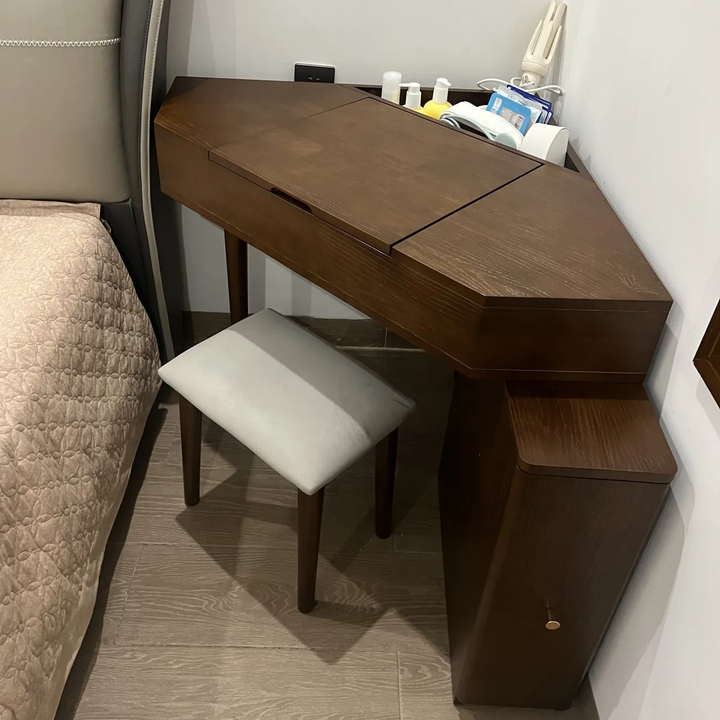 Contemporary Nordic Solid Wood Triangular Makeup Vanity &amp; Stool Set With Mirror And Storage For Bedroom