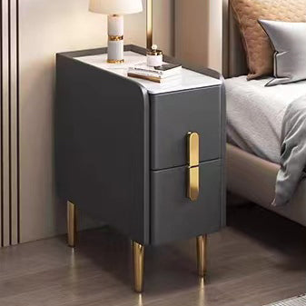 Table de chevet rectangulaire étroite en bois massif et acier au carbone avec 2 tiroirs pour chambre à coucher, en cuir synthétique Nordic Slab contemporain 