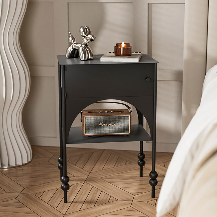 Zeitgenössischer Retro-Eisenbogen-Rechteckiger Nachttisch mit 2-stufigem Schrank für das Bett 