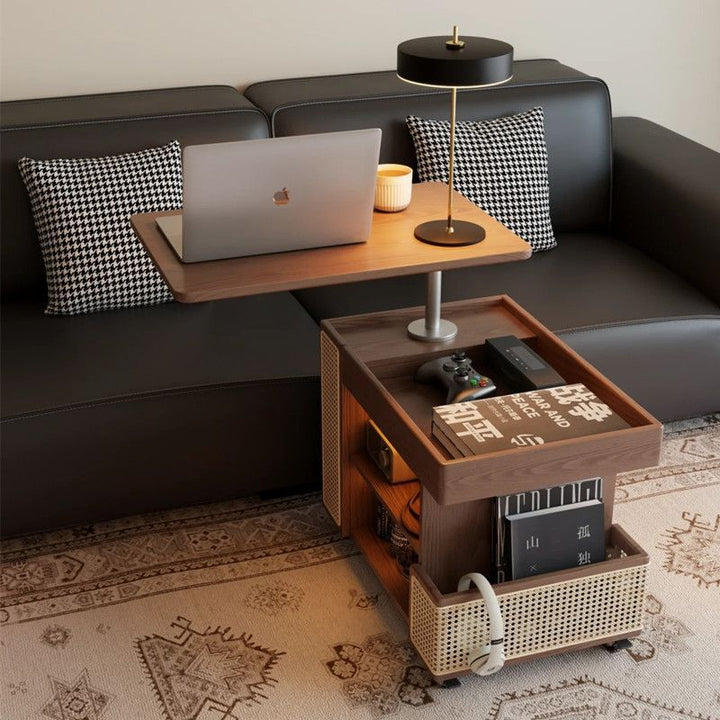 Moderner, retro-inspirierter rechteckiger Beistelltisch in Busform aus umweltfreundlichem Holzwerkstoff, PE-Rattan und Glas mit 5 Aufbewahrungsschränken und Lift-Top-Design für Wohnzimmer und Schlafzimmer 