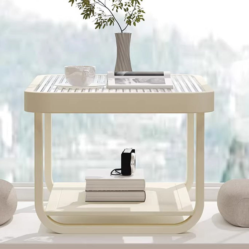 Moderner minimalistischer niedriger rechteckiger Couchtisch aus Glas und Karbonstahl mit 2-stufigem Design für das Wohnzimmer 