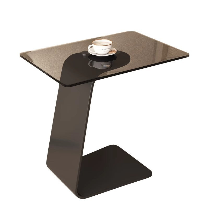 Moderner minimalistischer Beistelltisch aus gehärtetem Glas und Kohlenstoffstahl in rechteckiger C-Form mit 2-stufigem Design für Wohnzimmer und Schlafzimmer 