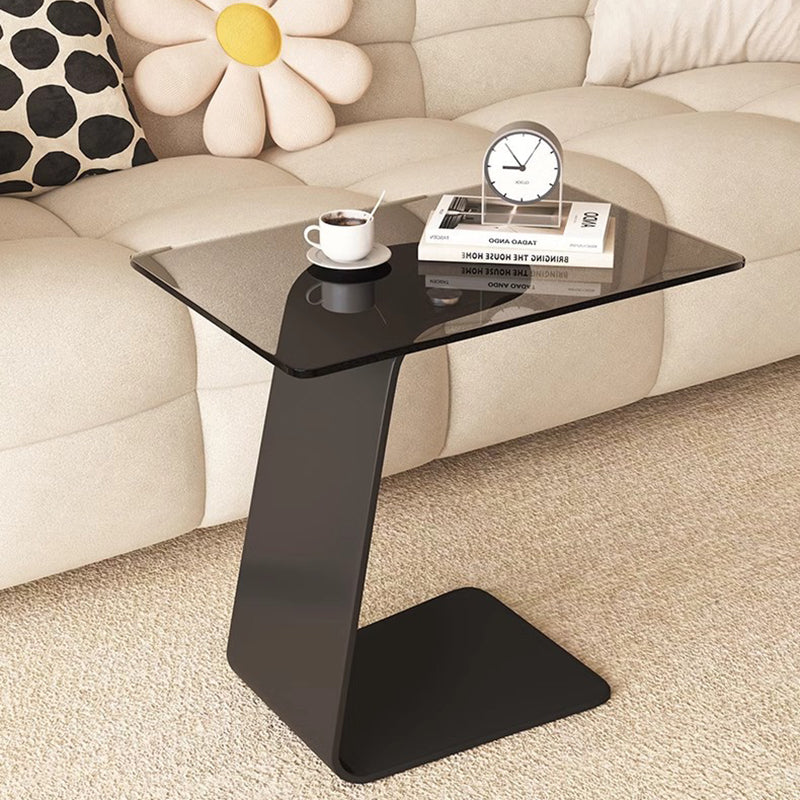 Moderner minimalistischer Beistelltisch aus gehärtetem Glas und Kohlenstoffstahl in rechteckiger C-Form mit 2-stufigem Design für Wohnzimmer und Schlafzimmer 