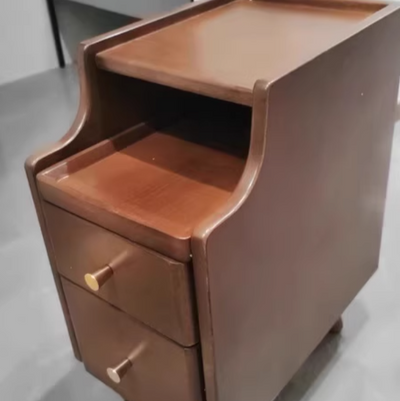 Table de chevet rectangulaire étroit en bois de caoutchouc nordique contemporain avec 2 tiroirs et 1 armoire pour le rangement de chevet 