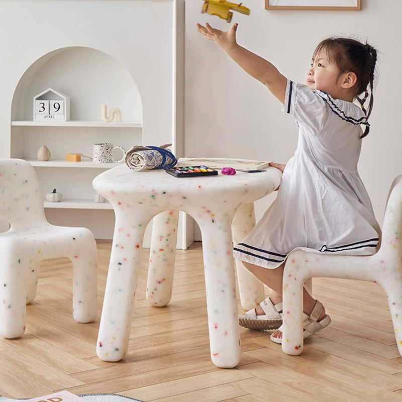 Contemporary Nordic PE Oval Kids Colorful Safe Desk &amp; Chair Set For Living Room &amp; Study
