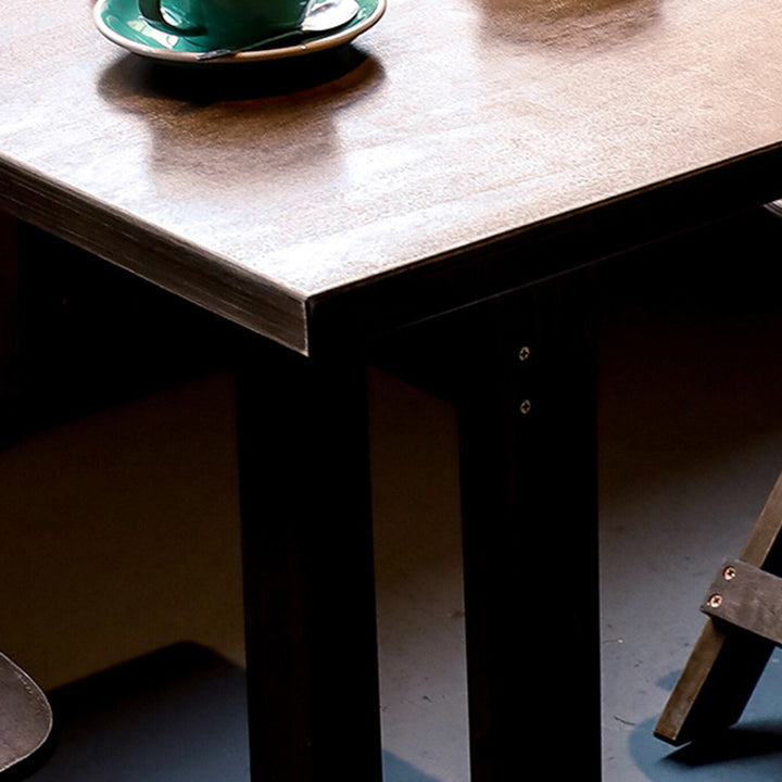 Zeitgenössisches Retro-Massivholz-Sperrholz- und Eisen-Rund-Quadrat-Couchtisch- und Stuhlset für Balkon und Wohnzimmer 