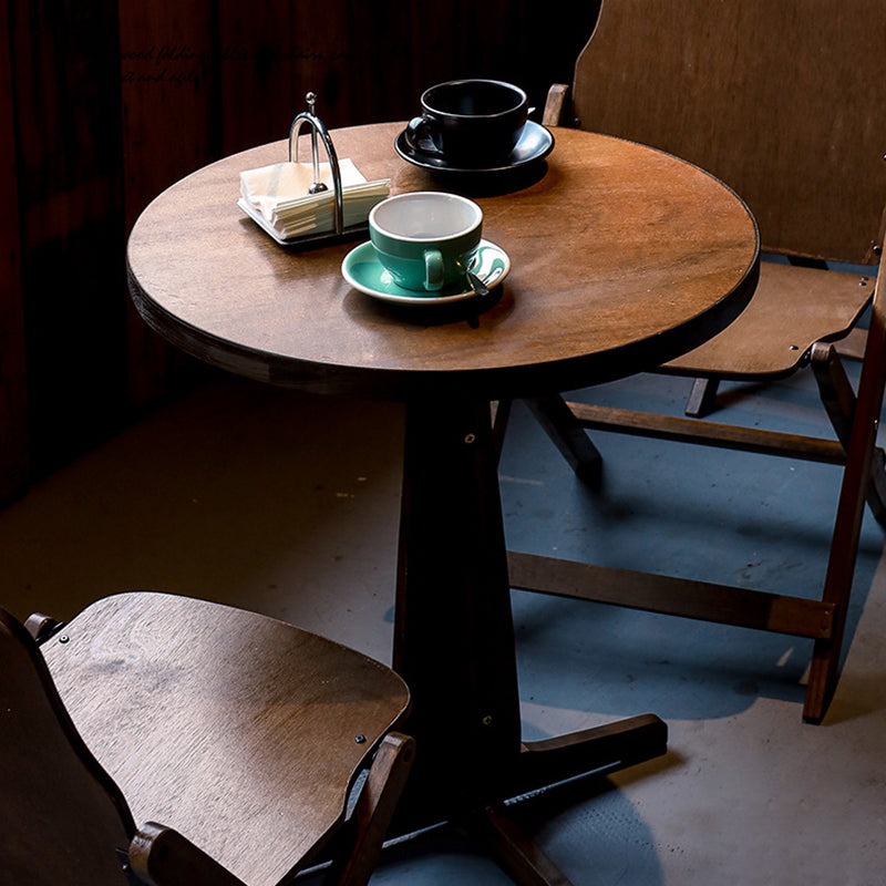 Zeitgenössisches Retro-Massivholz-Sperrholz- und Eisen-Rund-Quadrat-Couchtisch- und Stuhlset für Balkon und Wohnzimmer 