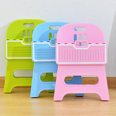 Table et ensemble de chaises pour enfants rectangulaires creux PP minimaliste moderne avec design pliable pour salle à manger ou salon 