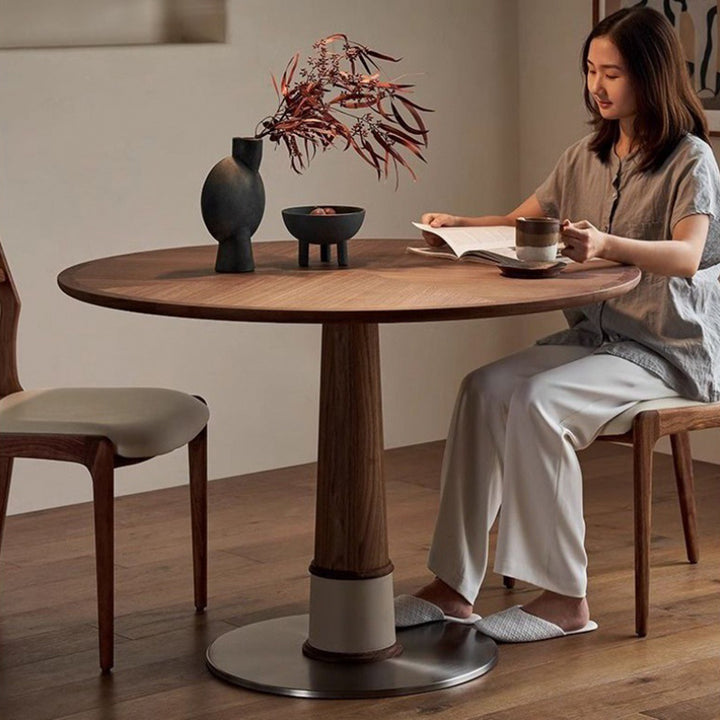 Ensemble de table à manger et chaises contemporaines rondes en noyer, cuir de selle et acier inoxydable pour 2/4/6/8 places 