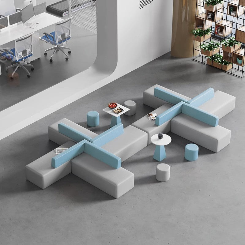 Zeitgenössisches skandinavisches Leder Holz Schwamm Rechteckiger Quadratischer Runder Couchtisch &amp; Stuhl Set für Wohnzimmer 