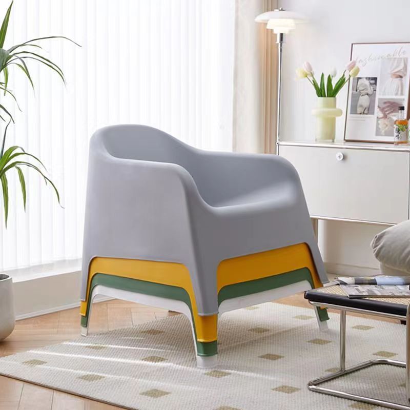 Modern Minimalist Curved PP Accent Chair Backrest Armrest For Living Room