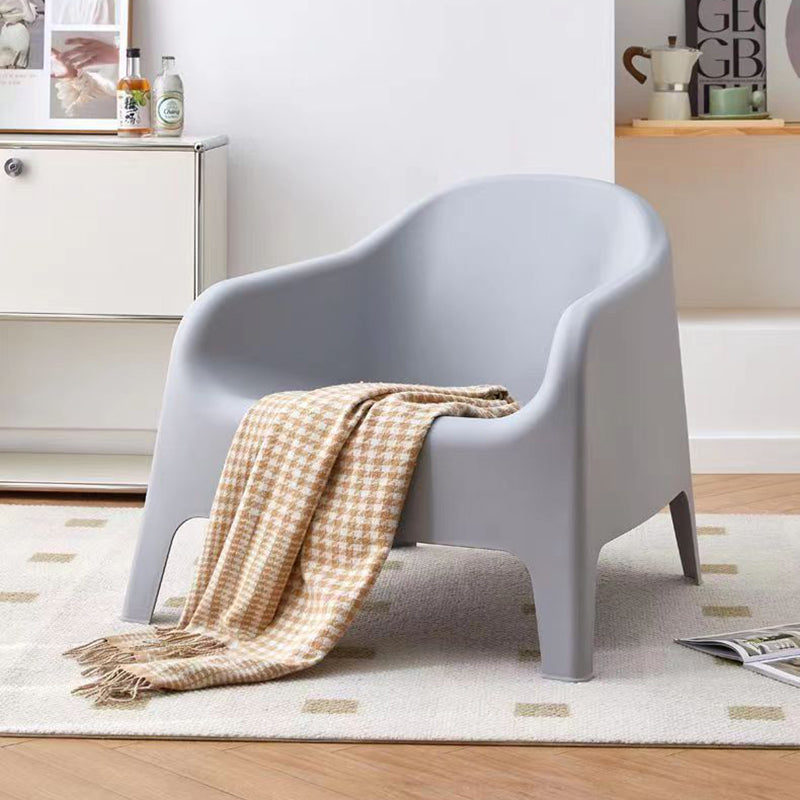 Modern Minimalist Curved PP Accent Chair Backrest Armrest For Living Room