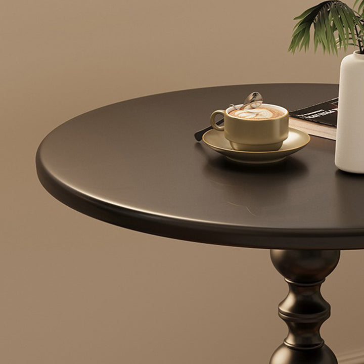 Table basse en fer avec base ronde traditionnelle française pour salon 