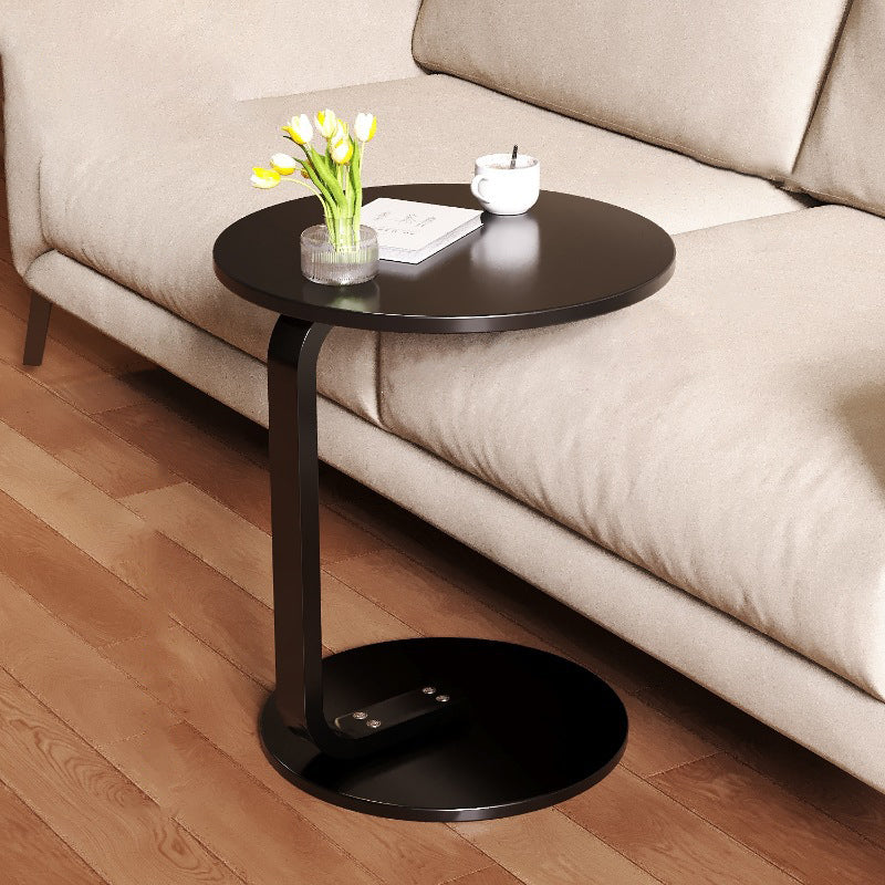 Moderner minimalistischer runder C-förmiger Massivholzplanken-Eisentisch für das Wohnzimmer 