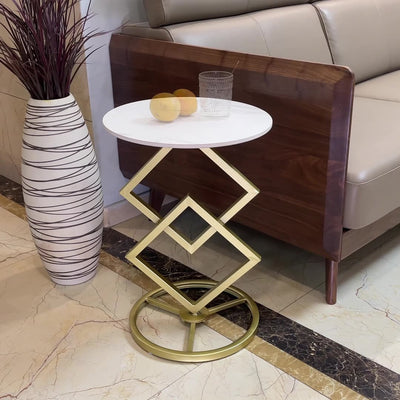 Mesa auxiliar de combinación moderna minimalista con base de diamante, losa redonda de roca y estructura de metal para sala de estar 
