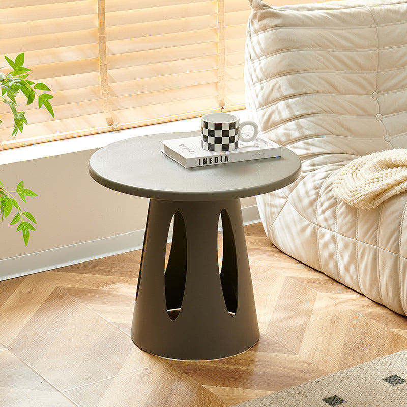 Contemporary Scandinavian Round Plastic Side Table 1-Tier For Living Room