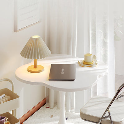 Contemporary Scandinavian Round Medium-Density Fiberboard Carbon Steel Quatrefoil-Shaped Side Table For Living Room