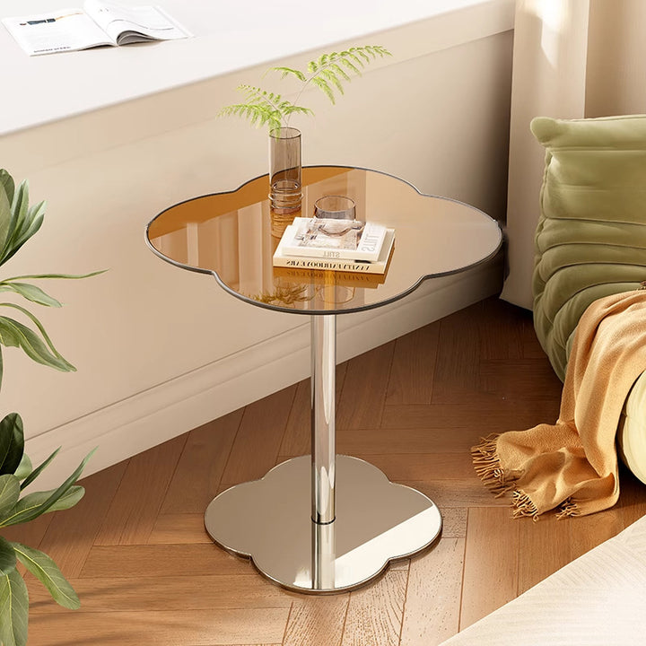 Table d'appoint contemporaine scandinave en panneau de fibres à densité moyenne, verre trempé, acier inoxydable, fer, en forme de quadrilobe, pour salon 