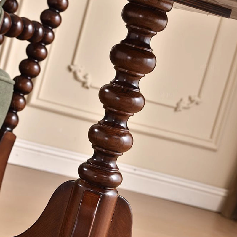 Traditional European Round Multi-Layer Solid Wood Rubberwood Solid Wood Side Table For Living Room