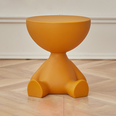 Zeitgenössischer kreativer runder Bären-Plastik-Beistelltisch für das Wohnzimmer 