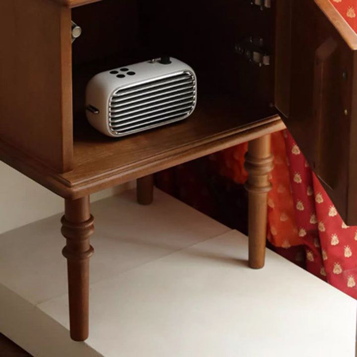 Traditional Vintage Rectangular Walnut Wood Nightstand 4-Leg 1-Cabinet For Bedroom
